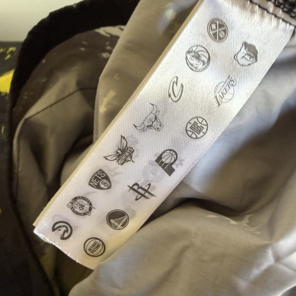 NBA Men's Medium 1/4 Quarter Zip Up Hooded Pullover Jacket Pockets - Picture 5 of 7